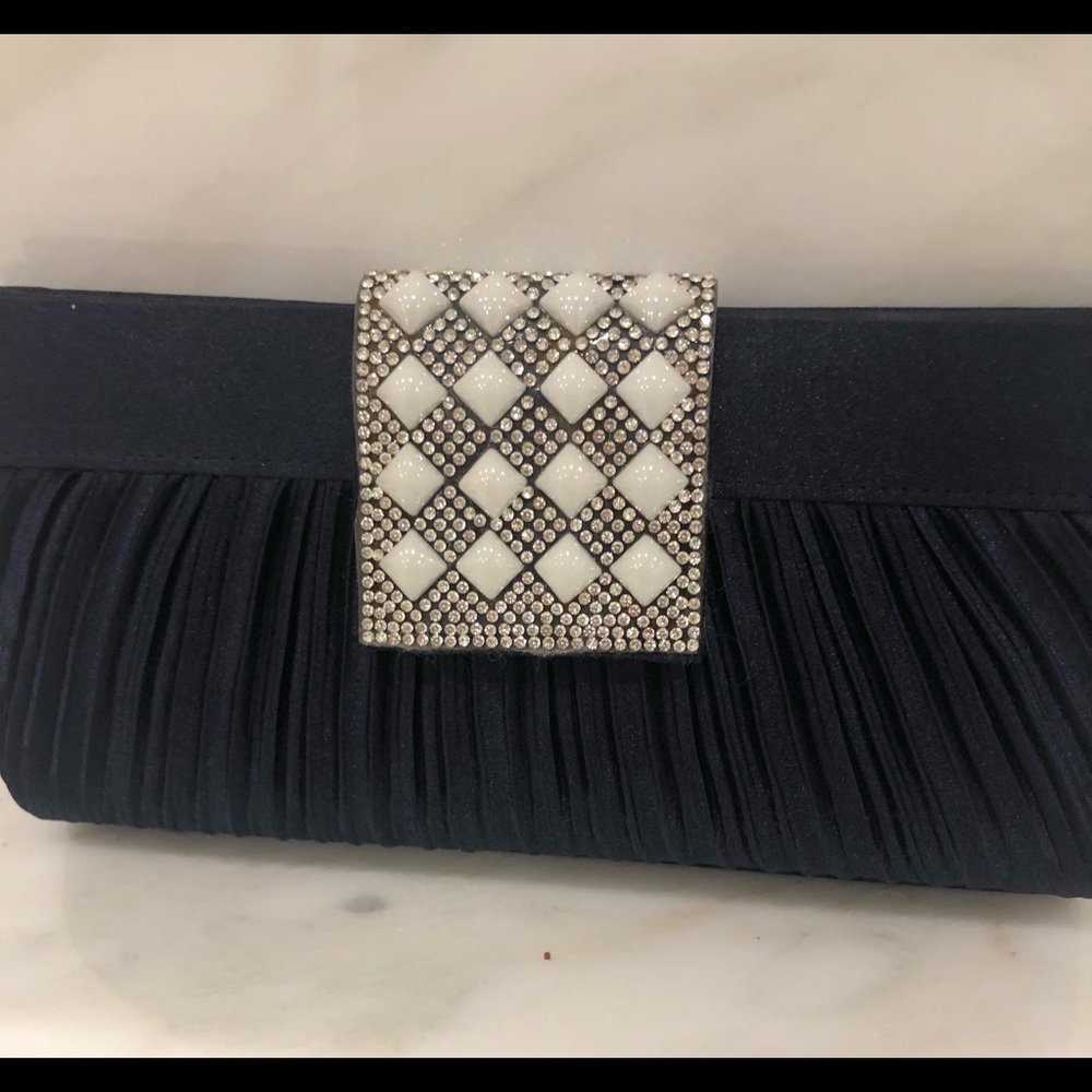 Fancy brand new evening hand bag